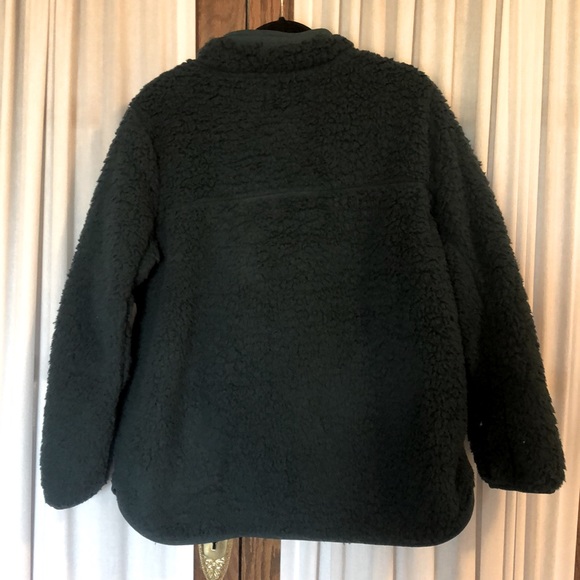 Time and Tru Dark Green Sherpa Pullover - Picture 3 of 7